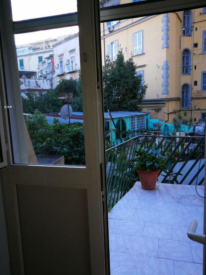 Appartamento Arturo'S House Napoli Esterno foto