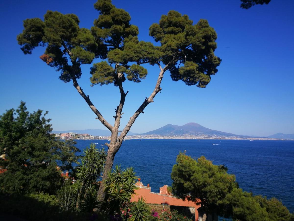 Appartamento Arturo'S House Napoli Esterno foto
